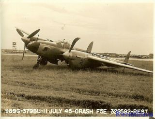 Org.  Photo: F - 5e (p - 38 Variant) Recon Plane (43 - 28582) Crashed In Field (1)