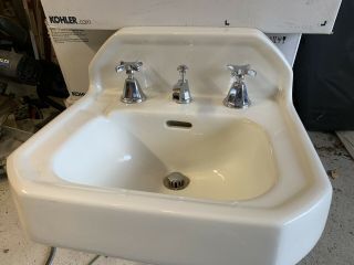 Antique Vintage Kohler Bathroom Wall Mnt Sink White Porcelain Chrome Faucets