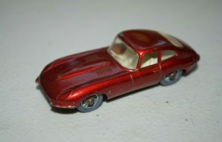 Vintage Matchbox Lesney Toys No 32 - E Type Jaguar