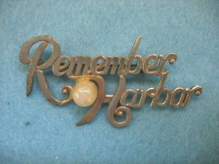 Wwii 2.  5 Inch Remember Pearl Harbor Home Front Pin W/ Pearl,  Neat.