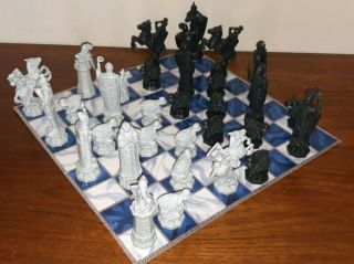Official Harry Potter Wizard Chess Set And Board Harry Potter Chess Set