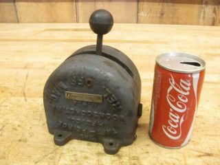 Antique Industrial Machine Age Cast Iron Electric Copper Knife Switch Light