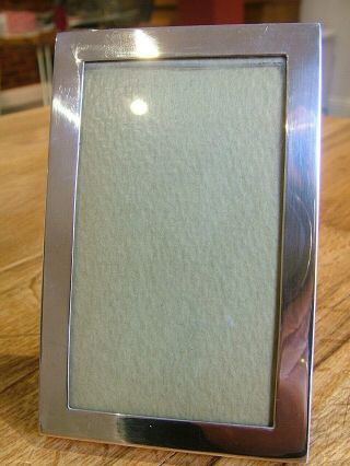 Quality Antique 4.  5 " X 2.  75 " English Hm1918 Solid Silver Photo Picture Frame 557