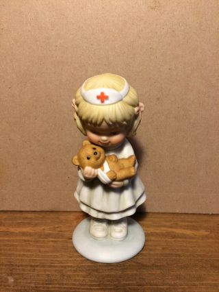 1984 Gift World Of Gorham Vintage God’s In His Heaven Love Heals Nurse Figurine