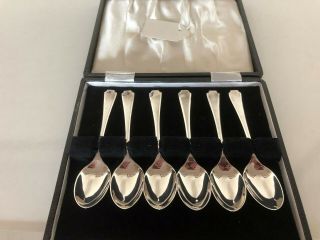 Lovely Cased Set Of 6 Solid Silver Coffee Spoons (c B & S) Sheff 1967.  78 Gm