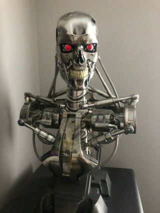 Terminator T - 800 Bust Sideshow Collectibles