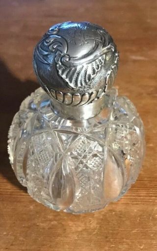 Stunning Victorian Art Nouveau Silver Topped Cut Glass Perfume Bomb.  London B205