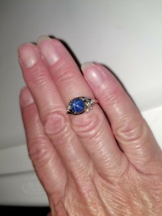 Vintage 10k White Gold Blue Lindy Star Ring With Diamond Chips