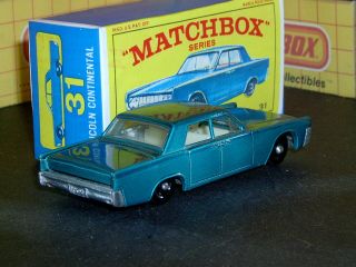 Matchbox Lesney Lincoln Continental 31 c1 teal blue w/tow SC2 VNM & crafted box 2