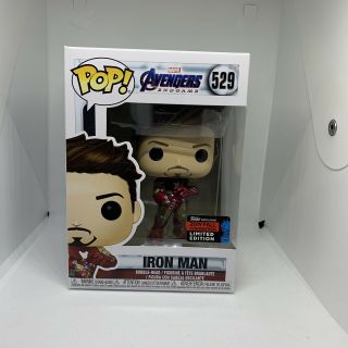 Funko Pop Avengers Iron Man W/infinity Gauntlet - Nycc Shared Exclusive In Hand