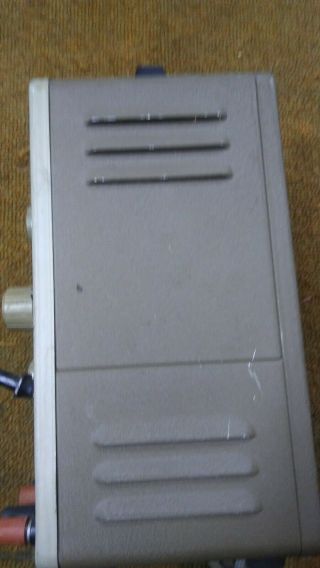 Vintage Heathkit Model IT - 28 Capacity Checker Lights up 2