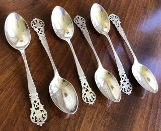 A Set Of 6 Antique English Edwardian Solid Silver Teaspoons,  Sheffield 1902.