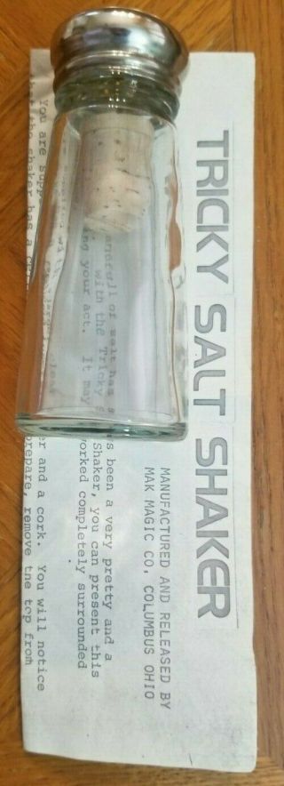 Tricky Salt Shaker - Mak Magic