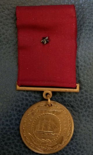 Wwii U.  S.  Navy Good Conduct Medal Named " Thomas Leroy Robinson 1947 "