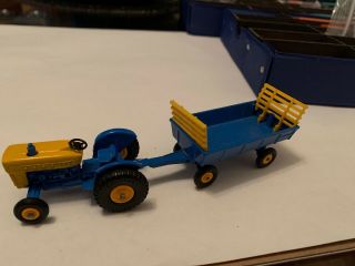 Vintage Matchbox Lesney No.  39 Ford Tractor And No.  40 Hay Trailer