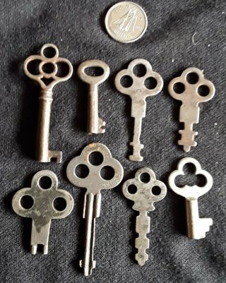 8 Old Antique Fancy Clock Watch & Other Keys All Need Cleaning