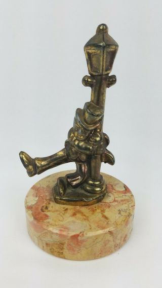 Vintage Brass Drunk Guy On A Lamp Post Paperweight 5 " Tall