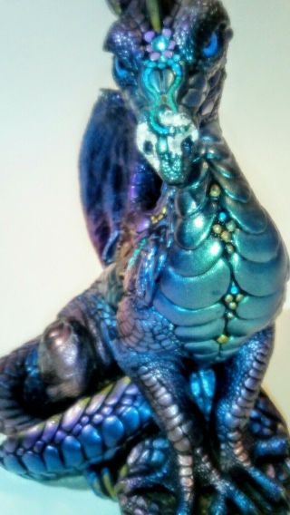 Windstone Editions Large Male Dragon For Repair