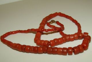 , Antique Victorian Natural Coral Necklace,  9 Ct Gold Clasp