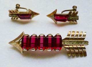 Vintage Reja Sterling Gold Tone Red Rhinestone Arrow Pin & Earrings