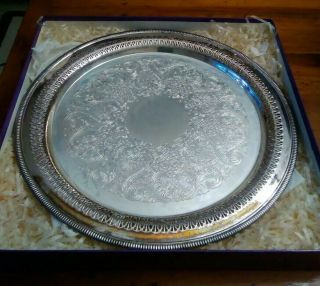 Vtg 15” Wm Rogers 4272p Round Etched Pierced Silverplate Serving Tray