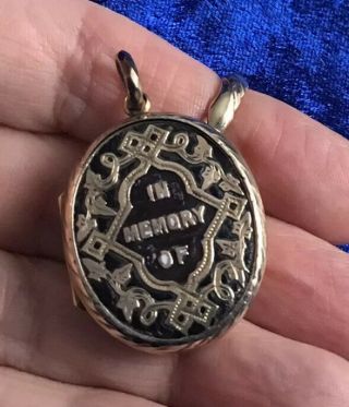 Lovely Antique Victorian 9ct Rolled Gold & Enamel Mourning Locket Pendant