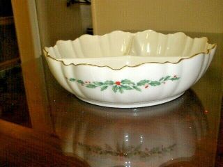 Lenox Holiday Porcelain Divided Christmas Red Holly Berries Serving Dish Bowl