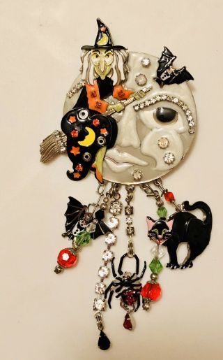 Vintage Lunch At The Ritz Latr 2 Go Halloween Witch Riding Broom Moon Pin Brooch