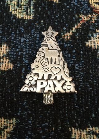 Retired James Avery Sterling Silver Pax:peace Christmas Tree Pin/pendant