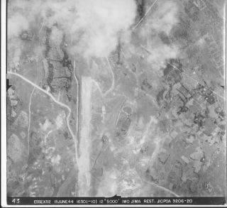 Uss Navy Wwii June 15 1944 Iwo Jima Aerial Recon 9x9 Photo 43interesting Inland