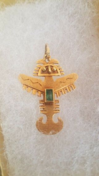 18k Yellow Gold Aztec God With Emerald Bird Totem Charm Pendant Mayan.  750 Gold