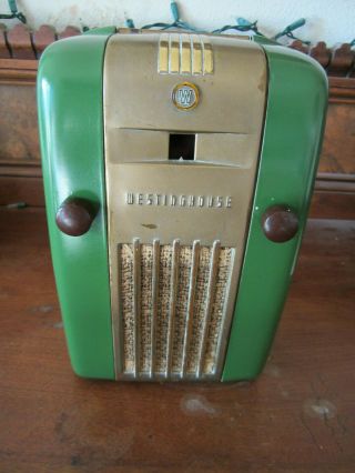 Vintage Westinghouse H - 125 Little Jewel Tube Am Radio -