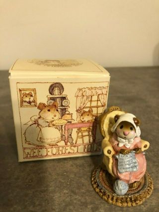 Wee Forest Folk Pearl Knit Mouse M - 59 Annette Peterson (retired 1985) W/box