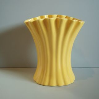 Vintage Bauer Pottery Large Yellow Ruffled Flared Ribbed Vase 9 1/2 " Tall