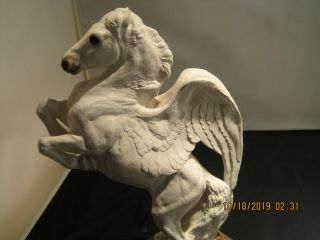 Windstone Editions Male Pegasus,  Old White,  Discontinued Color,  Pristine