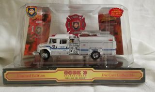 Code 3 Collectibles Fort Worth E - 7 Freightline Pumper - 12112