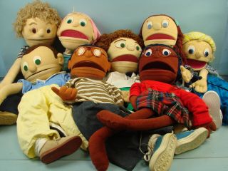 8 Vtg Kids On The Block Professional Disability Awareness Educational Puppets