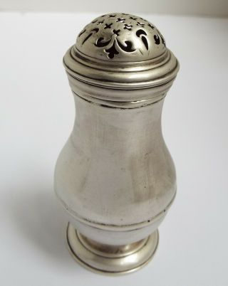 Fine Early English Antique 18th Century Georgian 1742 Sterling Silver Bun Pepper