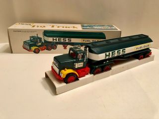 Vintage 1977 Hess Fuel Oils Truck Toy Tanker With Box & Inserts