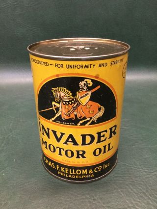 Vintage Invader Motor Oil Metal Can Chas.  F.  Kellom & Co.  Usa Empty