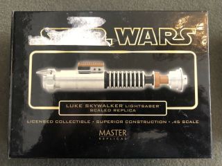 Master Replicas Lightsaber.  45 Luke Skywalker VI ROTJ 2