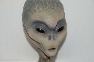 The Grey Real Alien Bust Statue Bear Den Ltd Resin UFO First Edition Gray 2