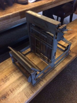 Vintage Structo Artcraft Tabletop Weaving Loom