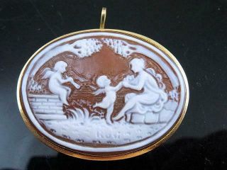 Antique 14k Gold Carved Shell Cameo Pendant Of Lady With Cherubs