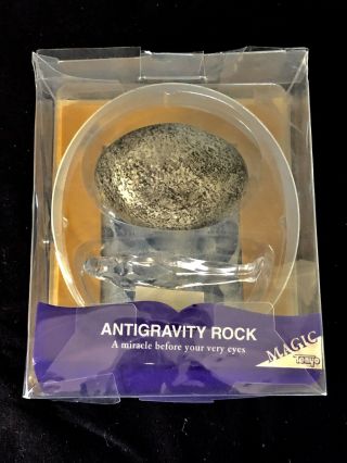 Tenyo Antigravity Rock Magic Trick By Lubor Fiedler : Incomplete