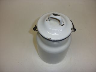 Vintage One Quart Metal Milk Can with Twist Lock Top Unbranded 2