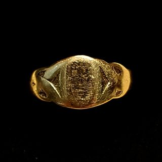 Antique Estate Signet,  14k Solid 1.  31g Yellow Gold 8x7mm Face Size 4.  5