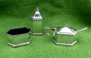 Quality 3 Piece Silver Cruet Set & Spoon - Chester 1938 - Classic Design 3.  2ozt