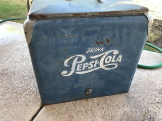 Vintage 1950s Blue Drink Pepsi Cola Soda Pop Metal Cooler With Tray Ice Chest