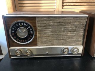 Vintage Midcentury Am/fm Wood Radio Zenith Model Mj1035 With Extra Speaker